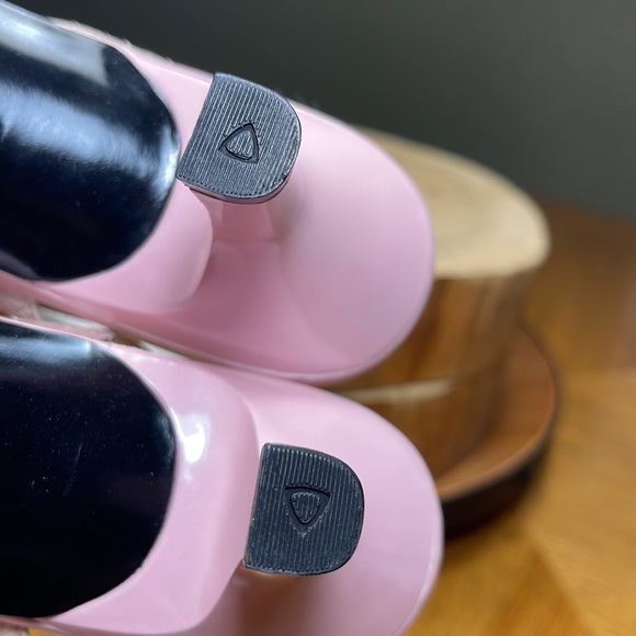 NWOT LIZ CLAIBORNE BOBSEY FLEX HEELS - Picture 13 of 16